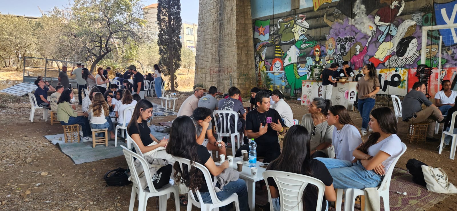 קפה במסילה